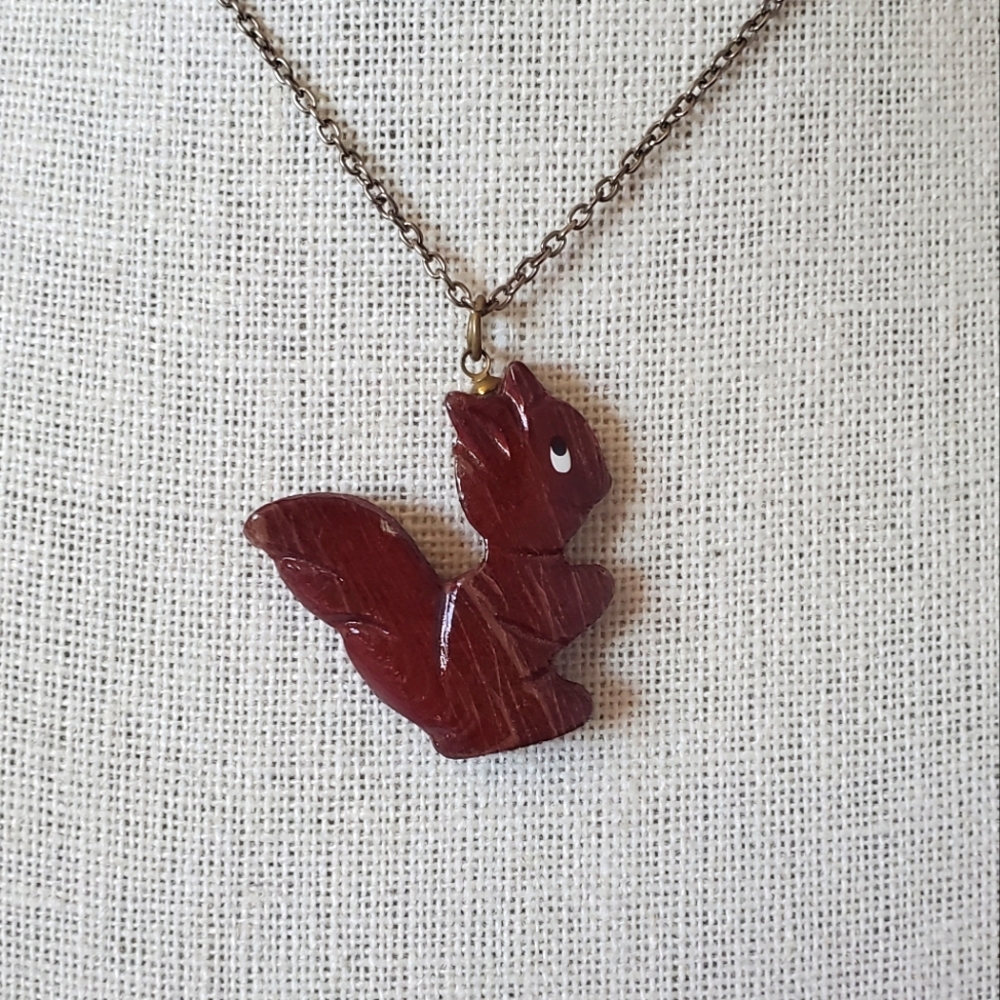 Vintage Carved Wood Squirrel Pendant Necklace